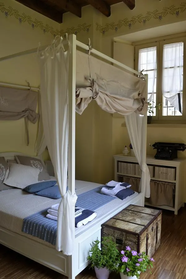 Ferienwohnung Old Borgo Vico Como 0*,  Italien